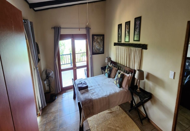 Coral Tree @ DaGama Lake