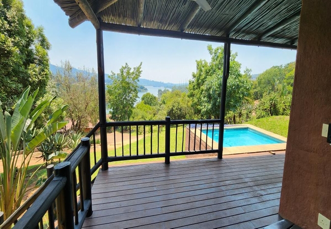 Coral Tree @ DaGama Lake