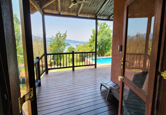 Coral Tree @ DaGama Lake