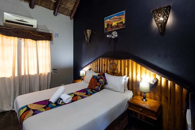 Africa Room Standard