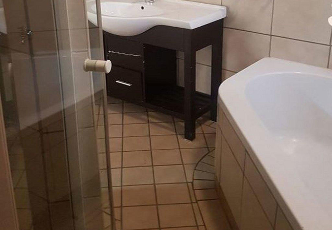 Standard Room Bath Only