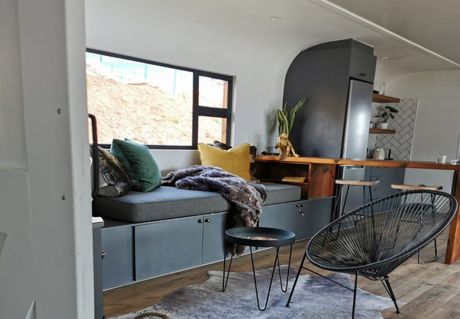 Riverstone\'s CouplesPod