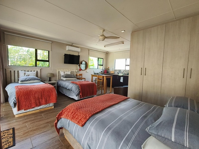 Sea Breeze Family Unit