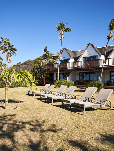 Crawford's Beach Lodge