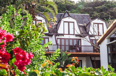 Crawford's Beach Lodge