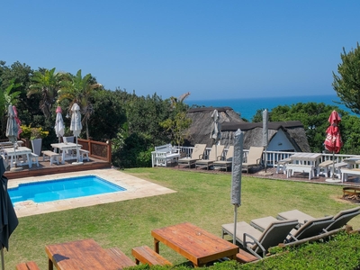 Crawford's Beach Lodge