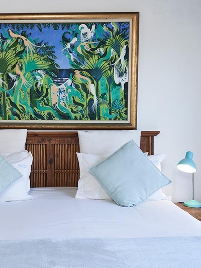 Kingfisher Room (back row sea view)