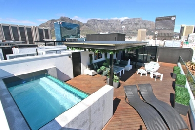 Crayfish Penthouse @ The Onyx