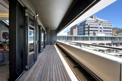 Crayfish Penthouse @ The Onyx