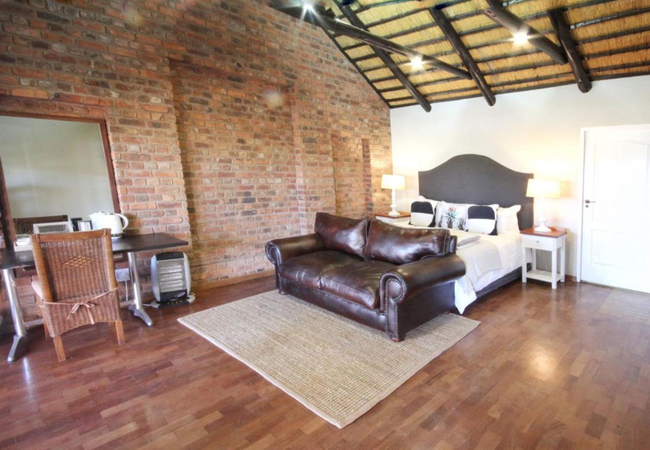 King Garden with Mountain Views