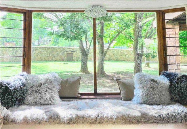 Critchley Stone Villa