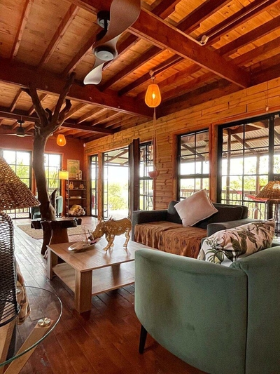 Croc's Nest Bush Lodge