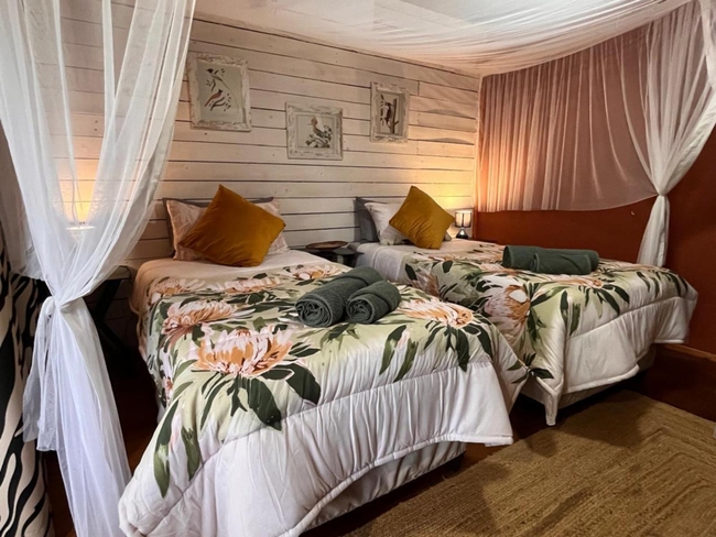 Croc's Nest Bush Lodge