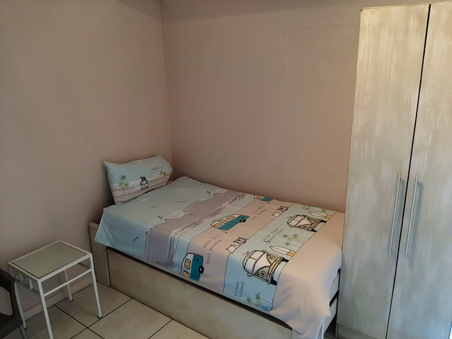 Unit 6: Family Room