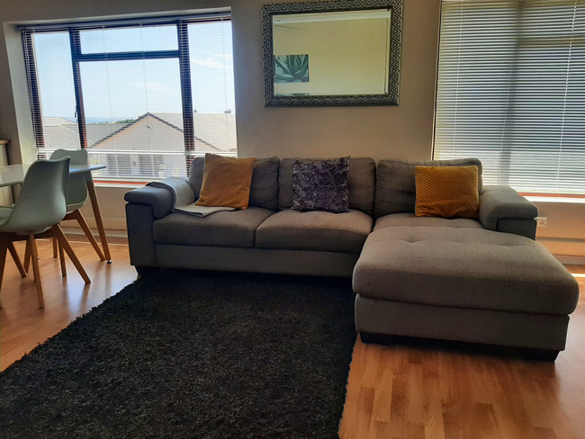 Unit 6: Family Room