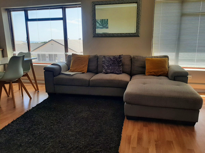 Unit 6: Family Room