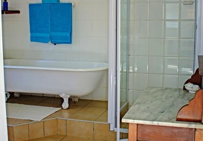 Garden room with lounge