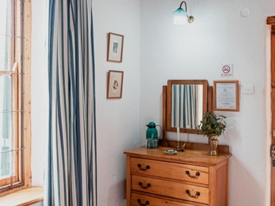 Standard King Room 1