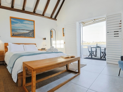 Seaview Luxury Family Room