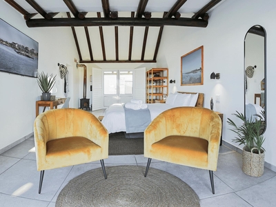 Deluxe Seaview Queen Room
