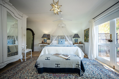 Deluxe Holiday Farmhouse