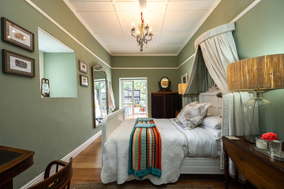 Deluxe Holiday Farmhouse