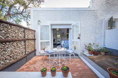 Deluxe Holiday Farmhouse