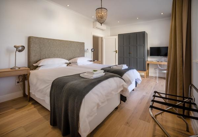 Rozenhof Balcony Room