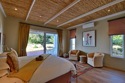 De Hoop Villa