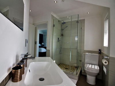 Deluxe Suite with Sea View