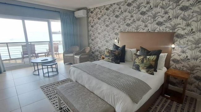 Honeymoon Room