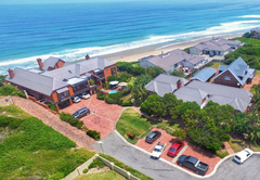 Dolphin Dunes Guest House