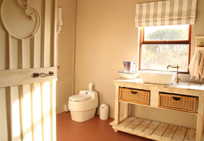 En-suite bathroom