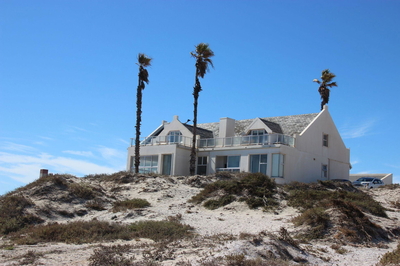 Driftwood Studio Apartment