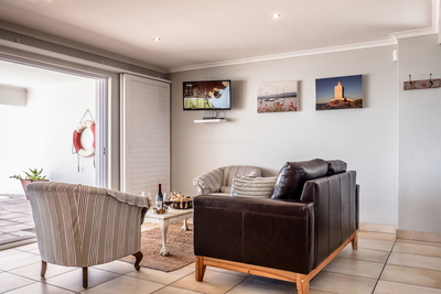 Driftwood Studio Apartment