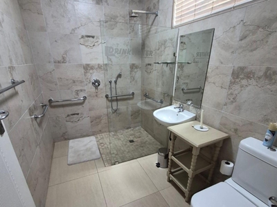 Apartment 4 (wheelchair-friendly)