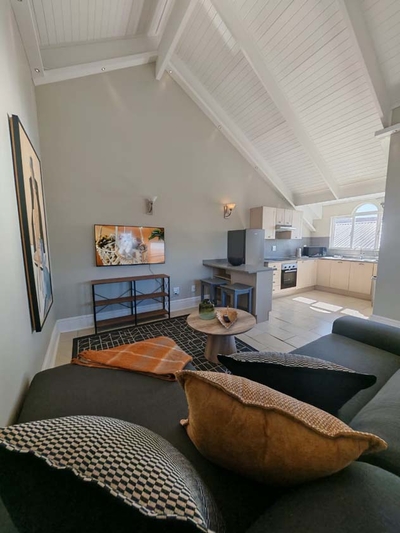 Equestrian Suite
