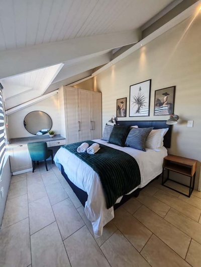 Equestrian Suite