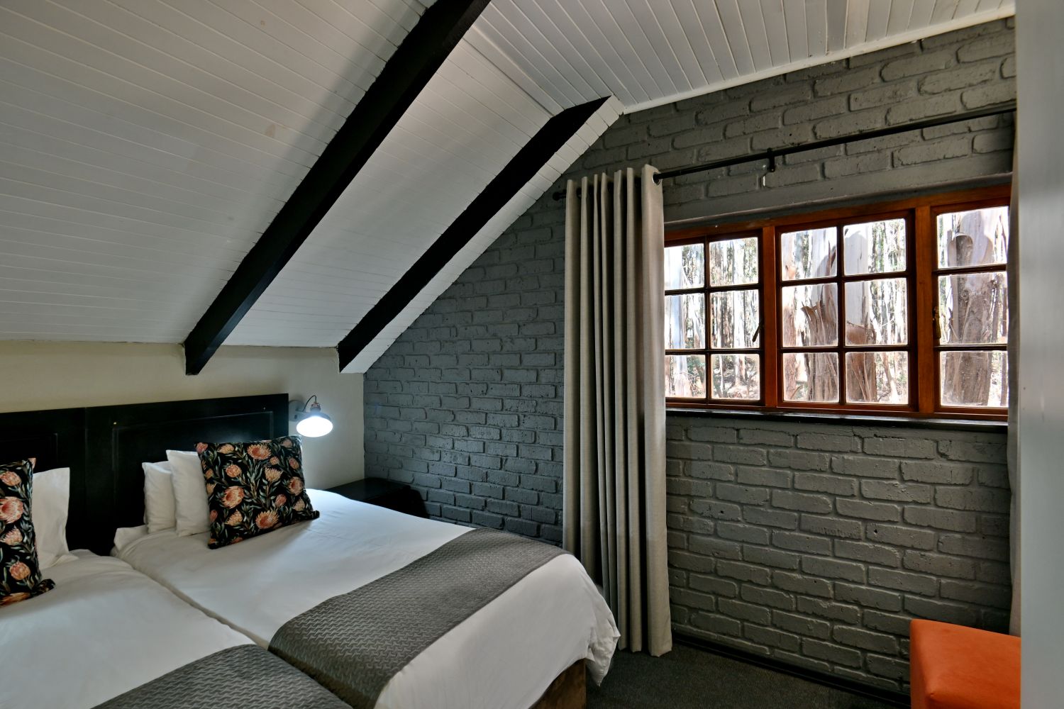 Country Family Chalet 