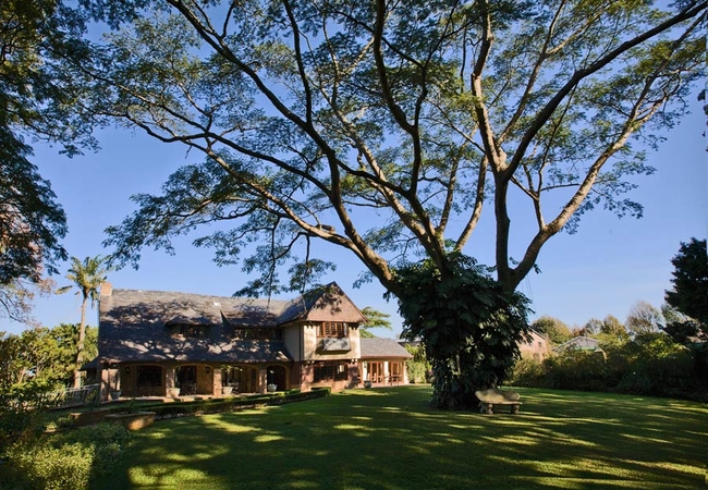 safari & phezulu village