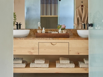 Ecca Lodge Double Suite