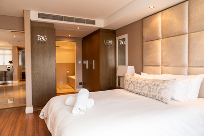 Eden on the Bay 210