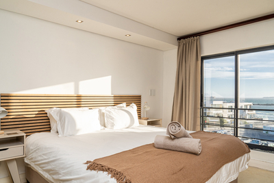Eden on the Bay 212