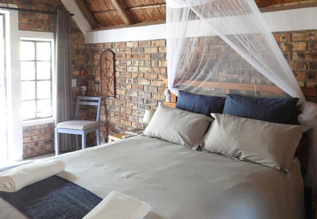 Standard Queen Cottage