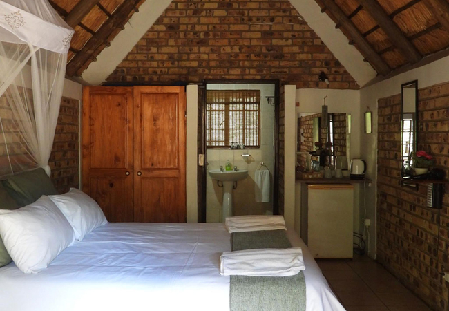 Standard Queen Cottage