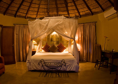 Rondavels (Double Rooms)