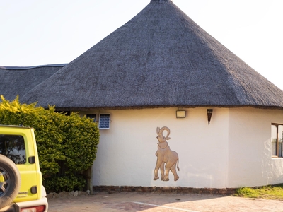 Elephants Footprint Lodge