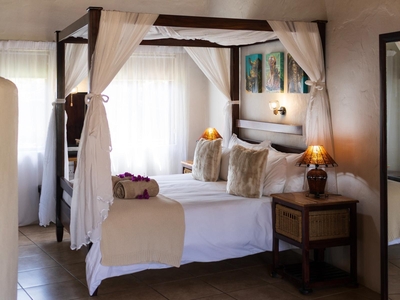 Honeymoon Suite