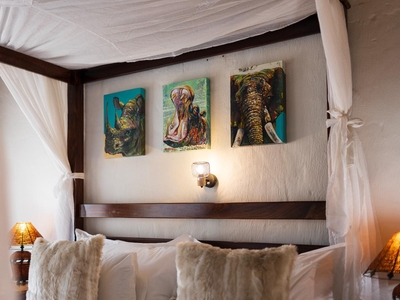 Honeymoon Suite