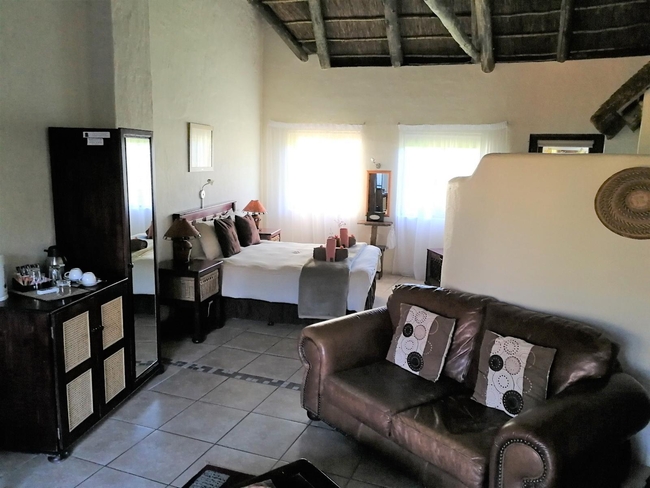 Queen / King Family Room